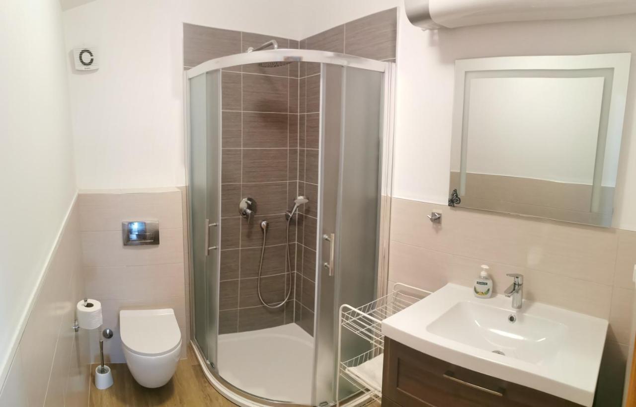 Apartments Slisko Porec Ngoại thất bức ảnh